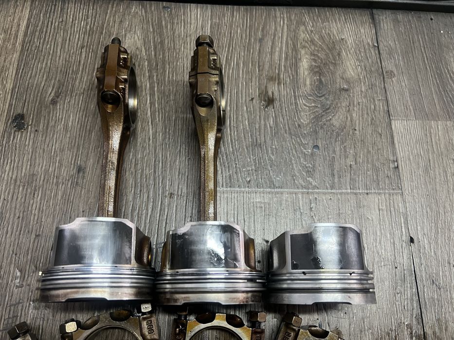 Бутала и биели 1.8T BAM