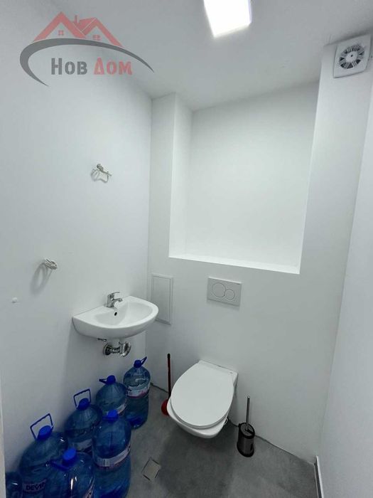 Просторен тристаен в кв. Бузлуджа