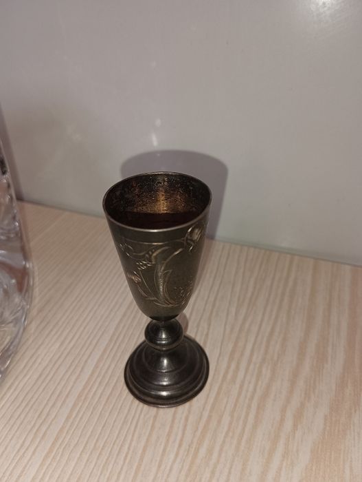 Продам. Рюмочку.