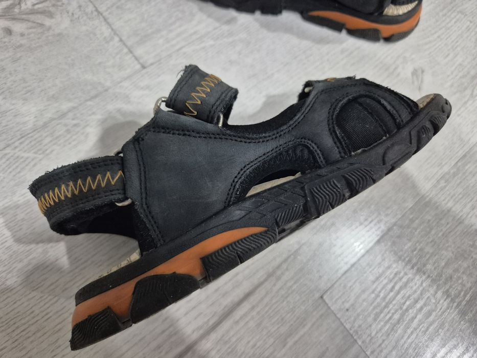 Сандали на мальчика