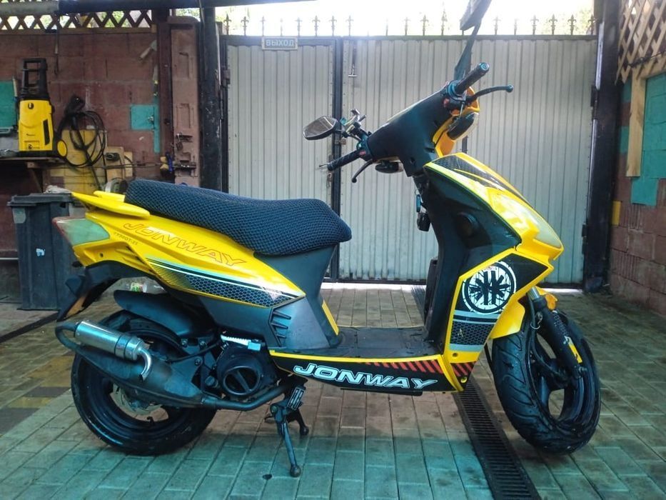 Только в хорошие руки коня.