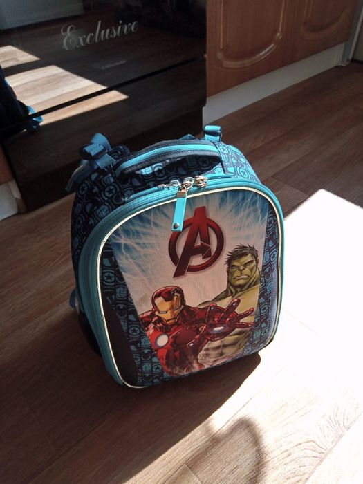 Школьный ранец на мальчика