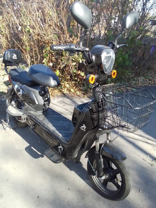 Продам электроскутер