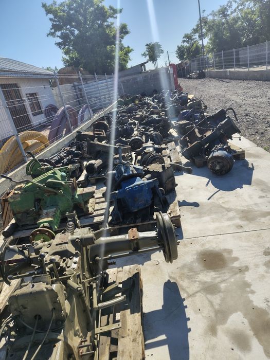 Piese John Deere seria 1000,2000,3000