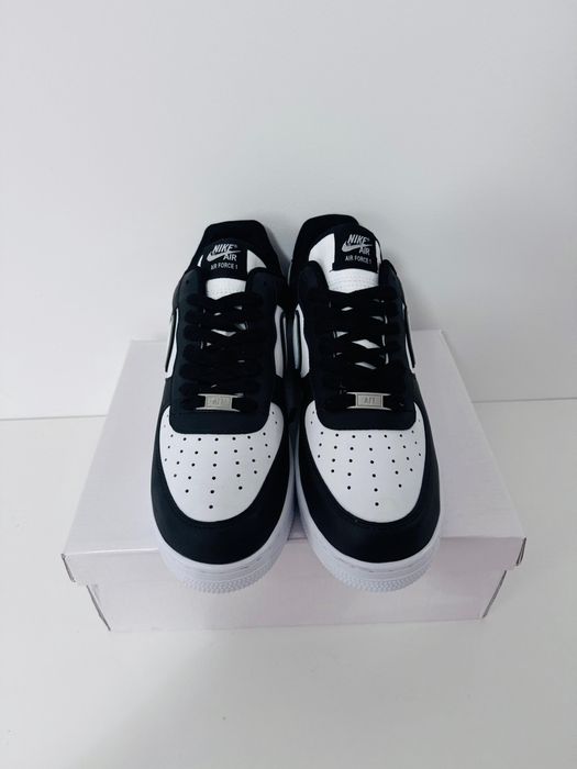 Nike sport Black&White