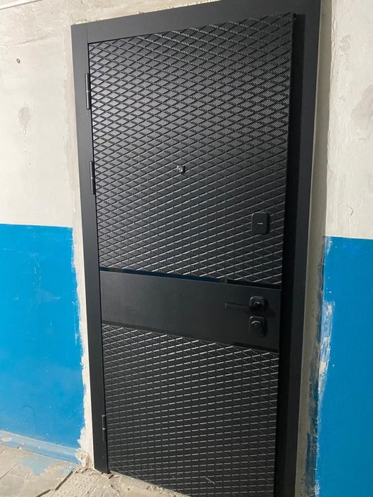 Продам трехкомнатную квартиру