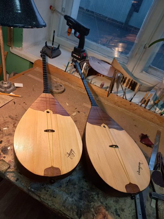 Сапалы домбыра сатылады