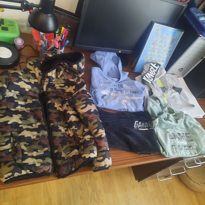 Lot haine baieti 6-7 ani, geaca, hanorac, trening