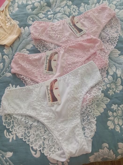 Женские ажурные трусики.