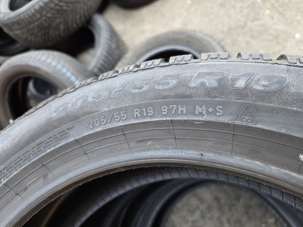 205/55/19 PIRELLI 4бр