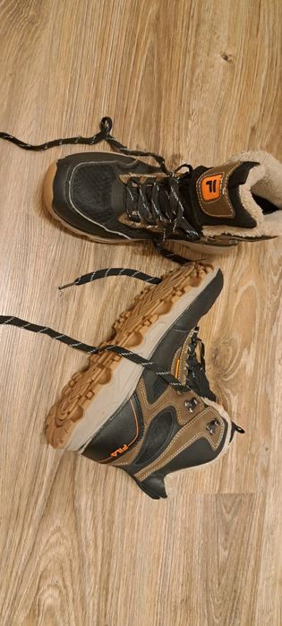 Fila - туристически боти с топла вата 37-38 номер