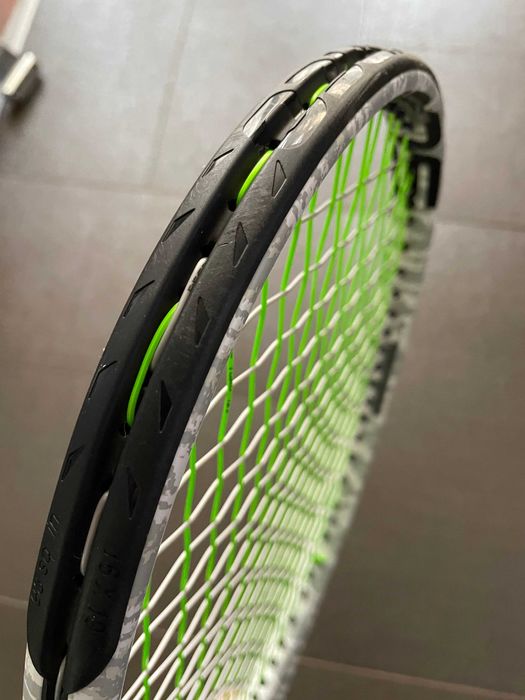 Solinco Whiteout V2 305 XTD (грип 4)