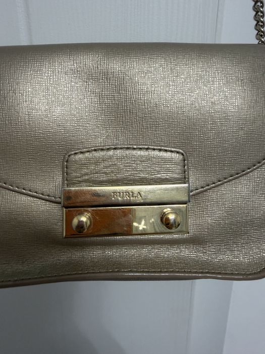 Чанта Furla, модел Metropilitan