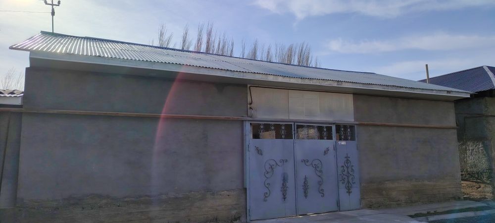 Bostoliq tumani qoshqirgon qishlogida Obod 4a  6.5 sotixli hovli