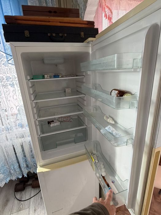 Продам Холодильник в хорошем состоянии.