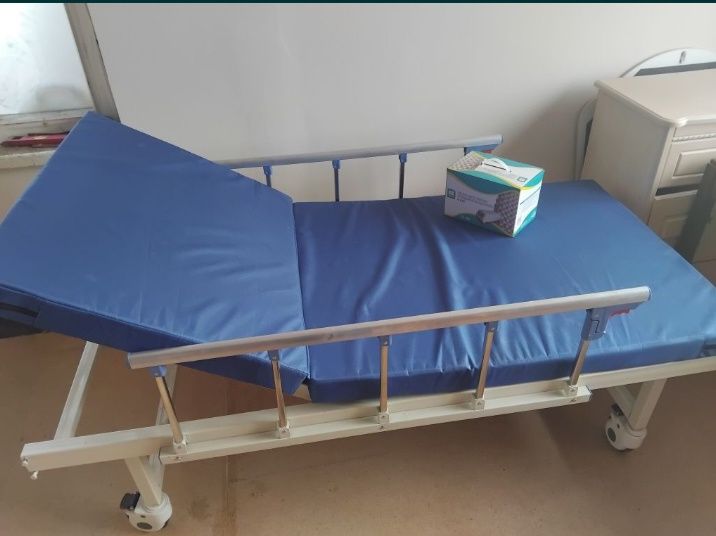 Кроват для лижачих для больных