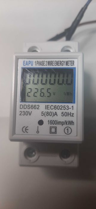 Контролен електромер изчисляване на електроенерия , връзка с телефон