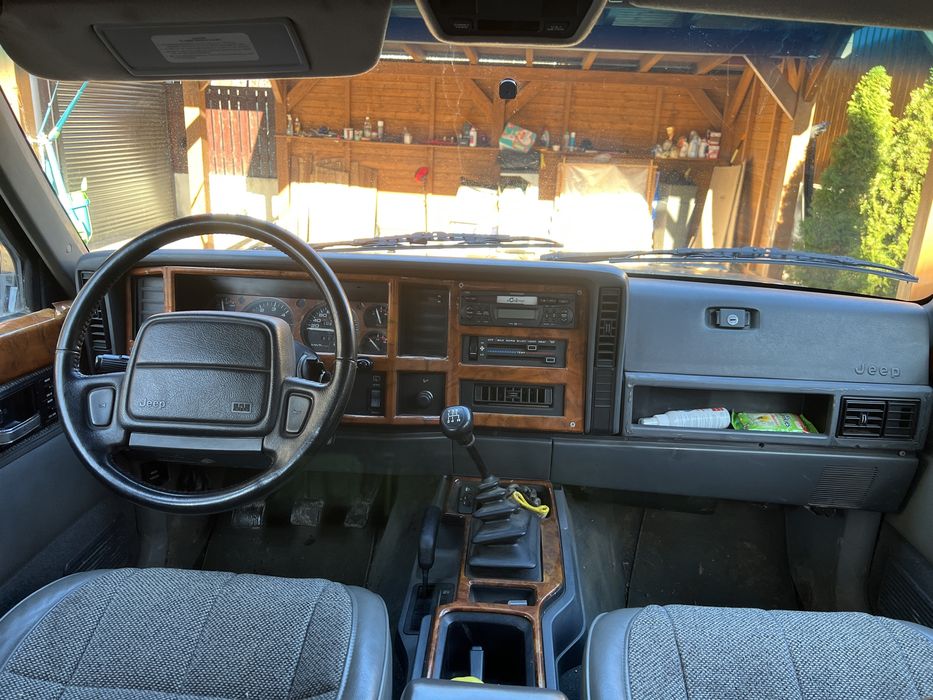 Vand Jeep Cherokee Off Road