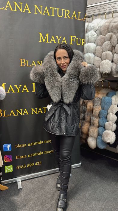 Geaca din fas impermeabila,accesorizata cu blana naturala premium