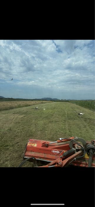 Tocator resturi vegetale si acostament KUHN TB 181 / Freza teren