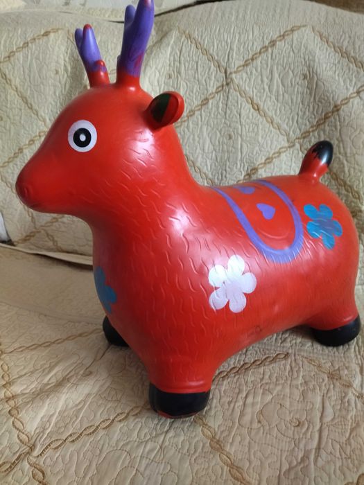 Ослик-олень попрыгун