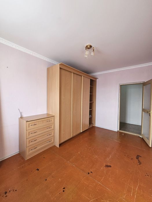 Сдам 3-х ком квартиру (лен проект)