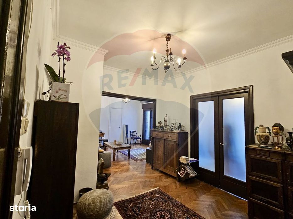 Apartament  2 camere în zona Ultracentrala a capitalei