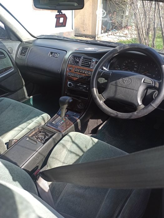 Продам машину срочно