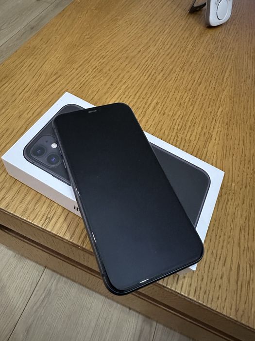 Iphone 11 отличен