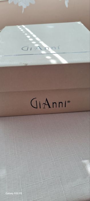 Дамски обувки  GiAnni