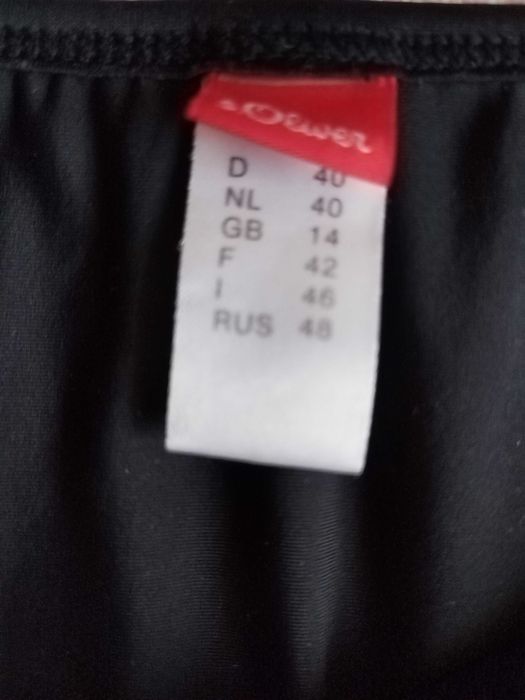 Slip de baie, negru, de la: s.Oliver. Marimea: EUR: 42! Purtat o data!