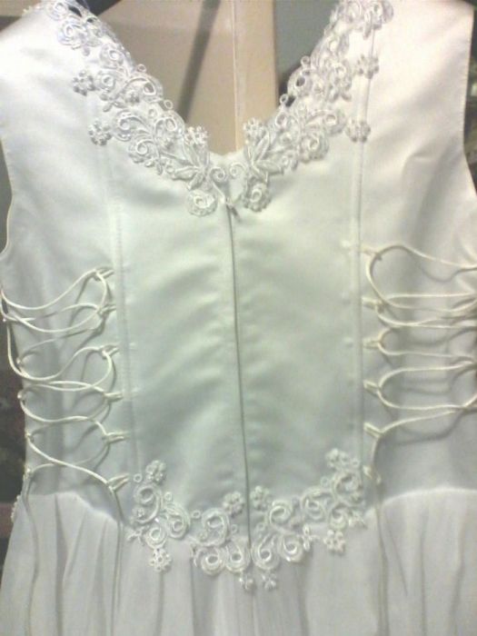 Rochie mireasa tip printesa.Decorez sticle și pahare pt nunti,botezuri