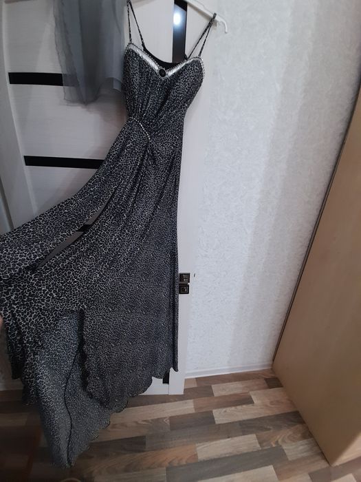 Платья от 10000 тг