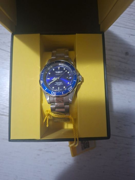 Ceas unisex Invicta NOU