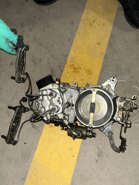 Запчасти на М102