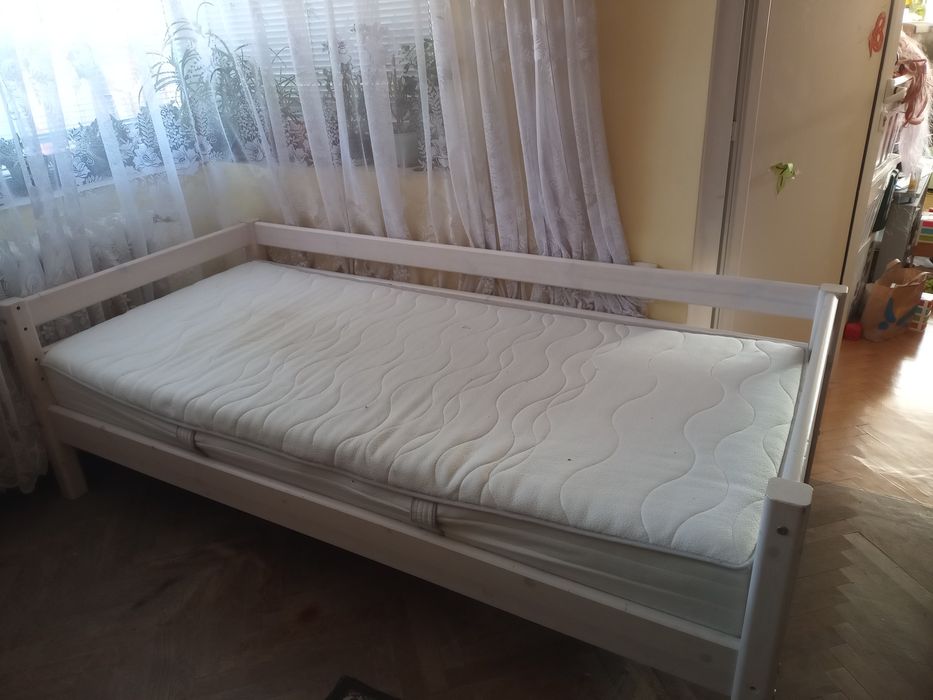 Немско дървено легло