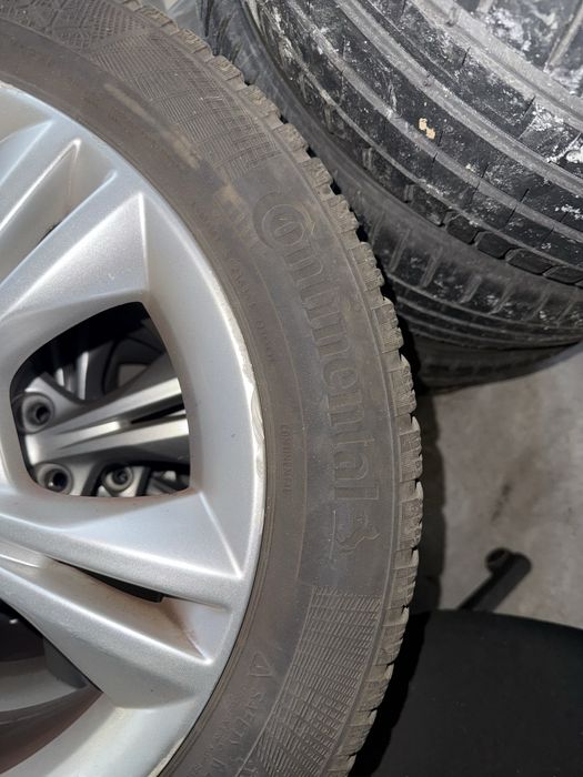 Джанти форд 16 със зимни гуми