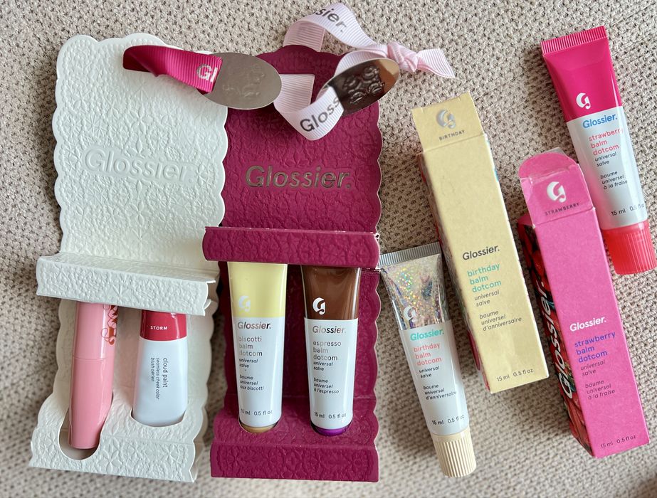 НОВО балсами и маски за устни Tarte, Laneige, Tatcha, Glossier