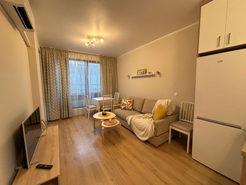 Дава се под наем Двустаен апартамент в София, Бояна - 65 кв.м за 663 € - Снимка #1