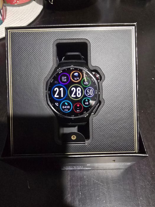 Продавам Huawei watch gt6 pro