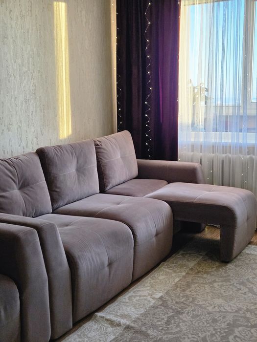 Диван с креслом  в отличном состоянии