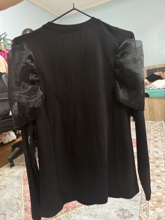 Кофта и юбка на девочек подростка