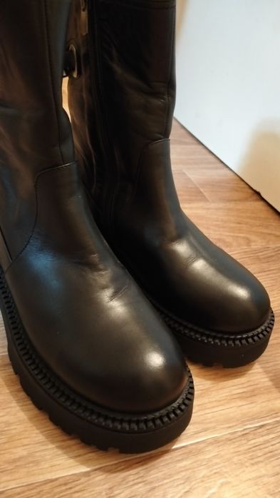 Зимняя обувь (сапоги) 36р