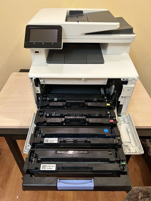 Принтер лазерный Hp