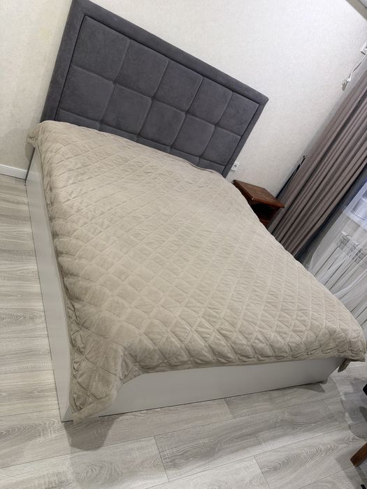 Продам кровать б/у