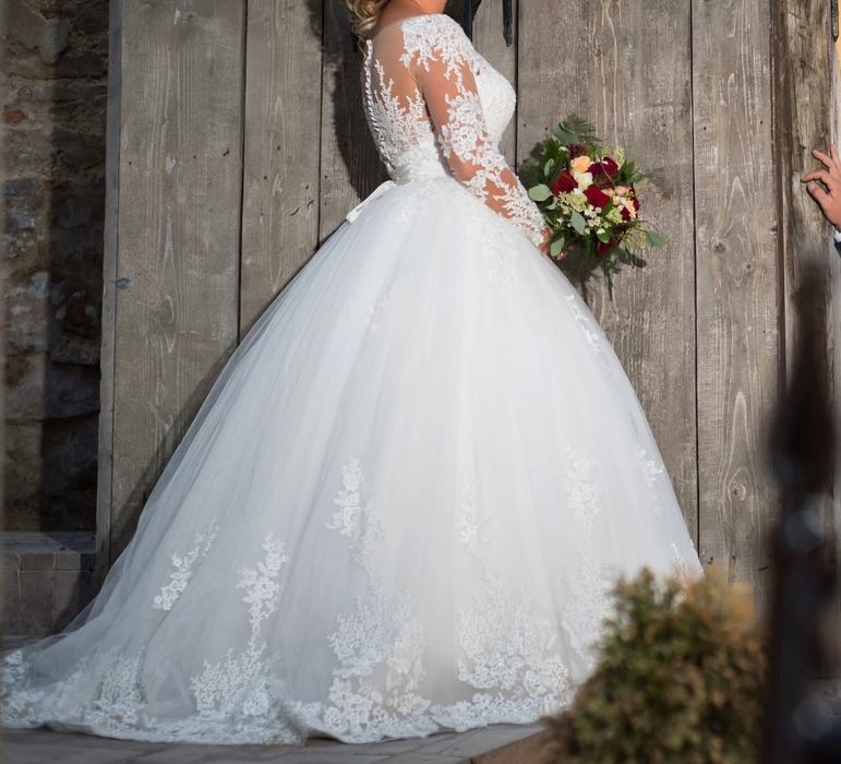 Rochie mireasa marimea M