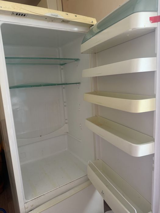 Срочно продам!!! Холодильник