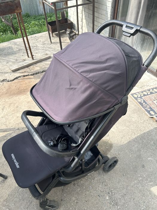 Прогулочная коляска easywalker miley
