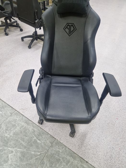 Anda seat phantom 3 игровое кресло