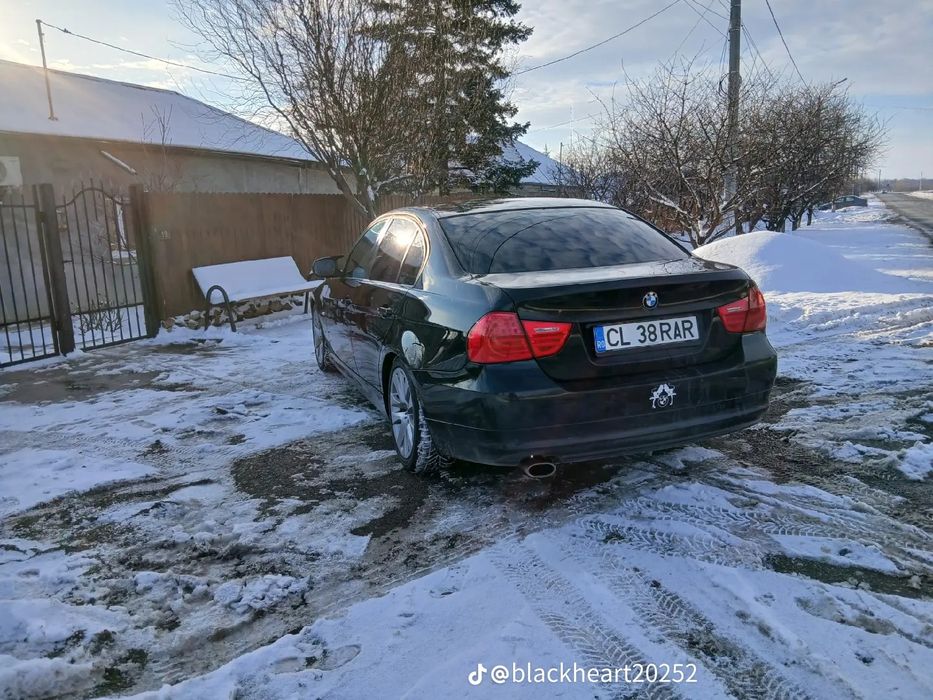 BMW E90 2.0 benzina an 2011 EURO 5